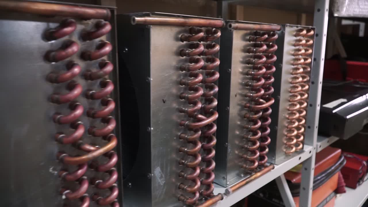 sistemas de almacenamiento y refrigeración de equipos industriales