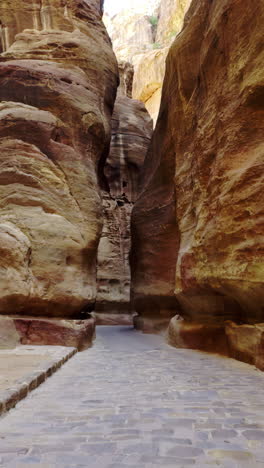 siq in petra, jordan