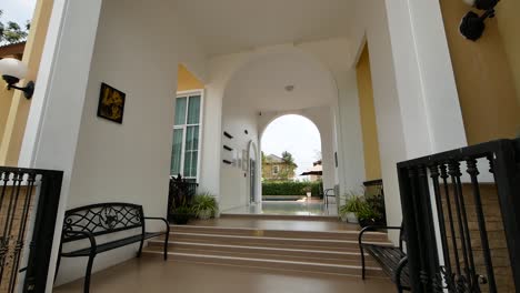 diseño exterior del edificio de estilo toscano