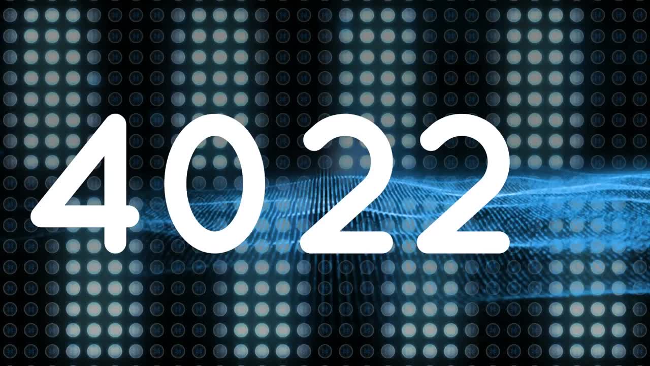 animación de número creciente, sobre red ondulante y luces móviles de procesamiento de datos