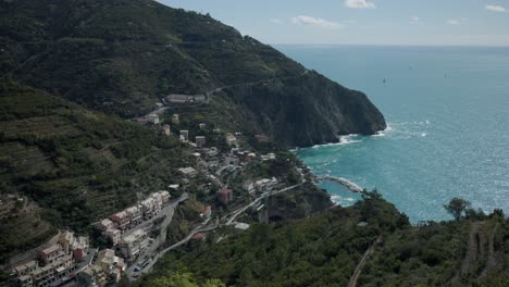 Hochwinkelansicht-Der-Cinque-Terre,-Küstengebiet-In-Ligurien,-Italien