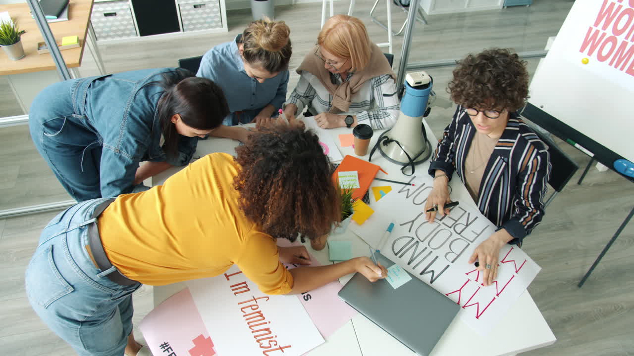 Women in Business Meeting - Collaboration and Discussion