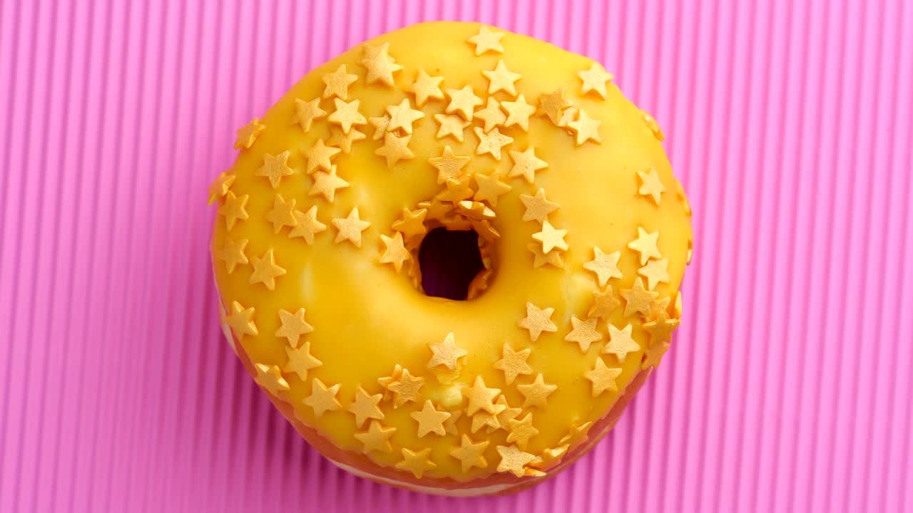 Doughnut glazed close-up.
