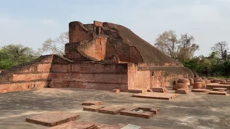 the main building of nalanda which is in rupees notes