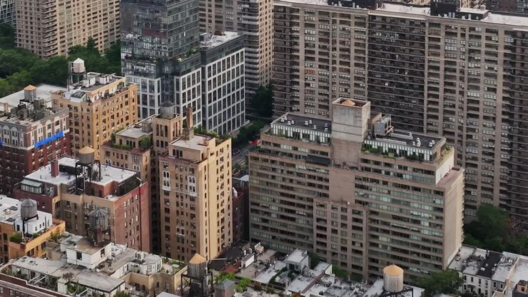 Splendida vista aerea dell'architettura urbana di New York City da un drone
