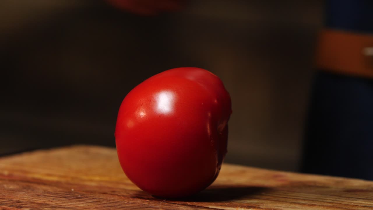 토마토를 준비하는 것