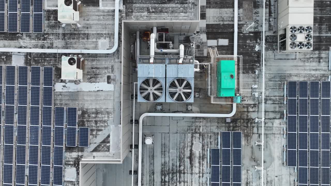 Air conditioning unit on roof