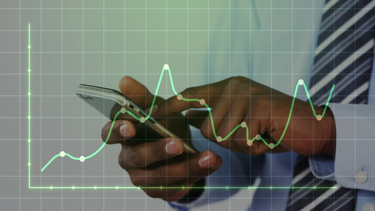 animazione di punti su un grafico e un modello di griglia su un uomo d'affari afroamericano che usa un cellulare