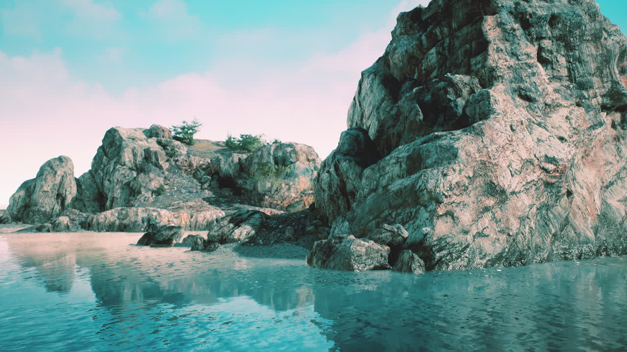 절벽 에 있는 극적 인 해안선 의 공중 전망