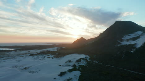 Landschaft-Bei-Betty&#39;s-Bay,-Kapstadt-Im-Spätwinter---Drohnenaufnahme-Aus-Der-Luft