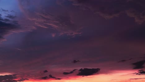 nubes en el cielo azul, video especial en tiempo real, excelente para reemplazar el cielo 01.