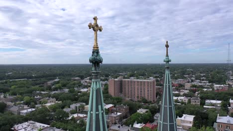 K-Drohne-Savannah-Georgia-Historische-Kirche-Kathedrale-Fliegen