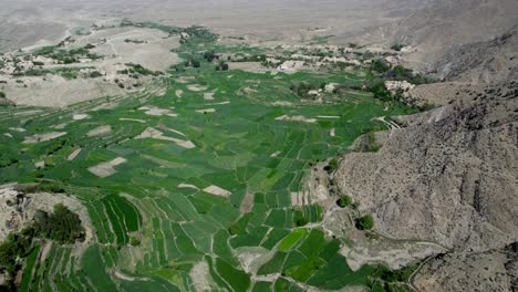 Vistas-Aéreas-De-Los-Impresionantes-Campos-De-Cultivo