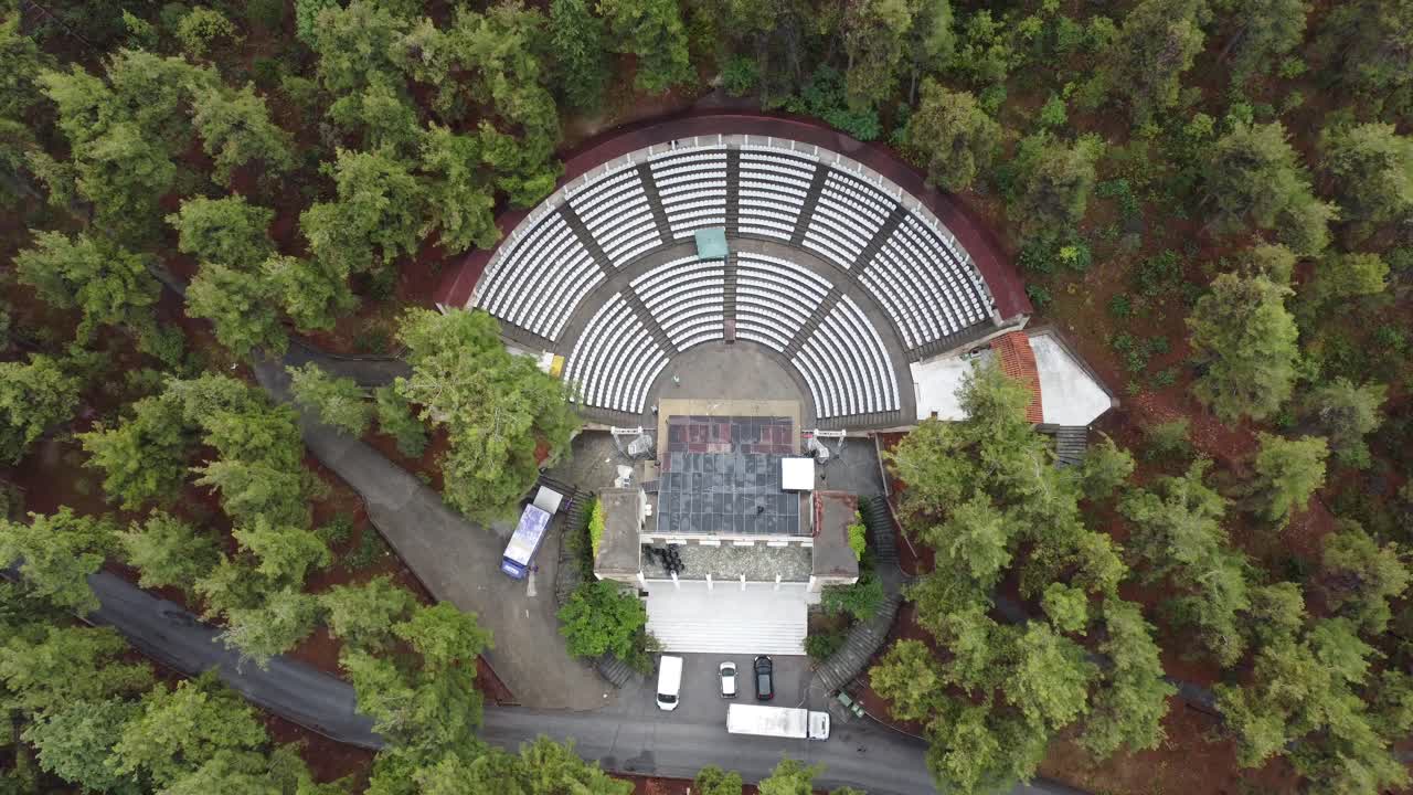 베리아의 극장 다수스. 드론 샷