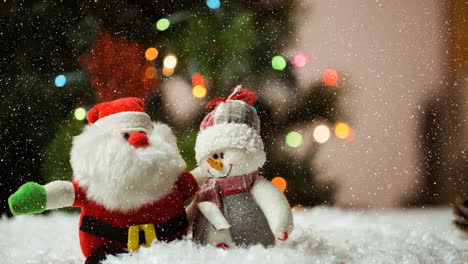 animación de la nieve cayendo sobre las decoraciones de navidad