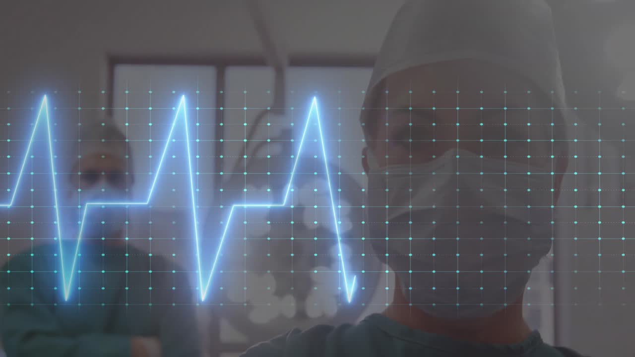 анимация обработки данных над кавказской женщиной-доктором