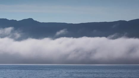 Norwegen-Wolke-Schwebend-4k-03