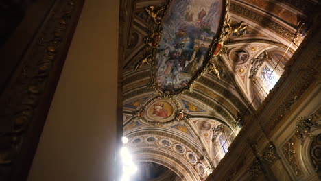 panning shot of the interior of a large cathedral