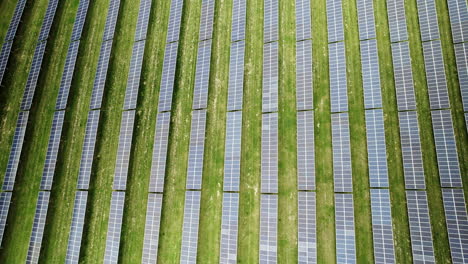 A-large-solar-array-in-the-midwest