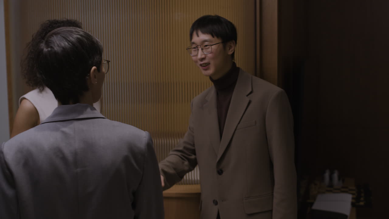 현대적 인 사무실 에서 사업 회의