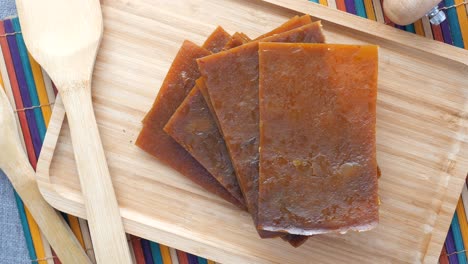 homemade fruit leather recipe: delicious and healthy snack