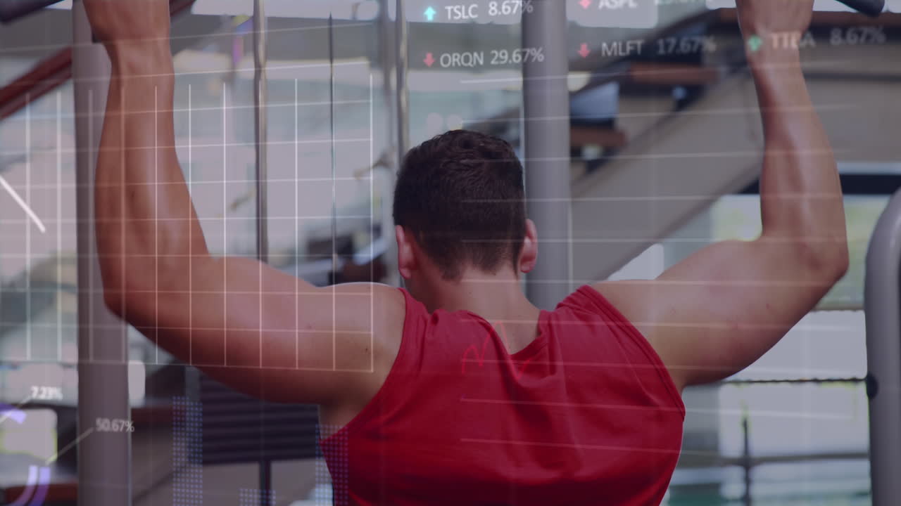 animación de procesamiento de datos sobre el hombre caucásico en forma de ejercicio