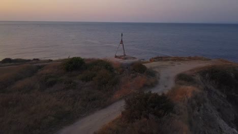 amanecer sobre el mar