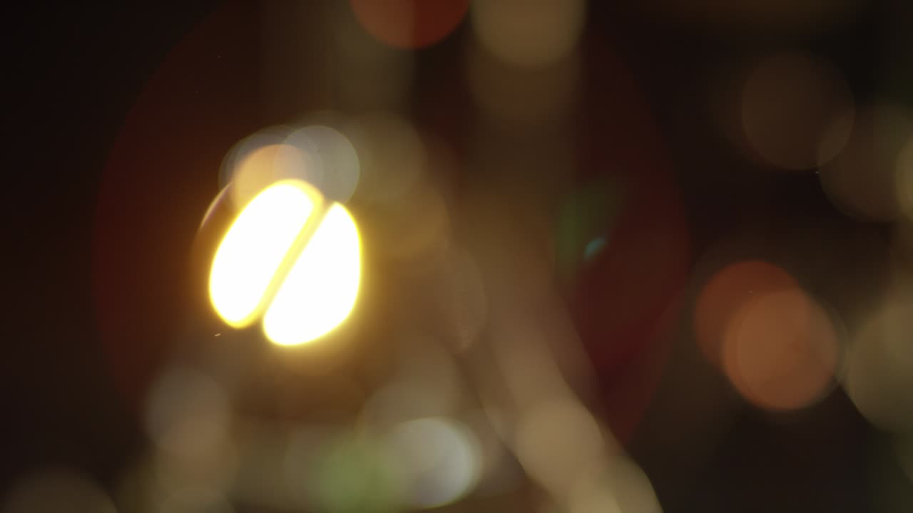 metrónomo y efecto de lente