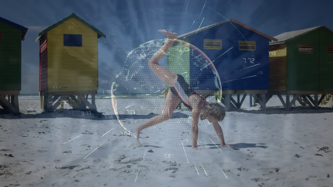 Animation d'un globe avec des chiffres, des rayons sur fond de jeune fille caucasienne faisant le poirier près de cabines de plage