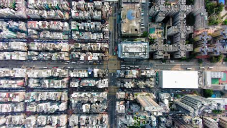 Downtown-Hong-Kong-buildings-and-traffic,-High-altitude-aerial-view