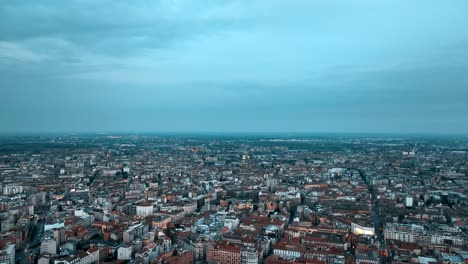 imágenes de drones de milán, italia