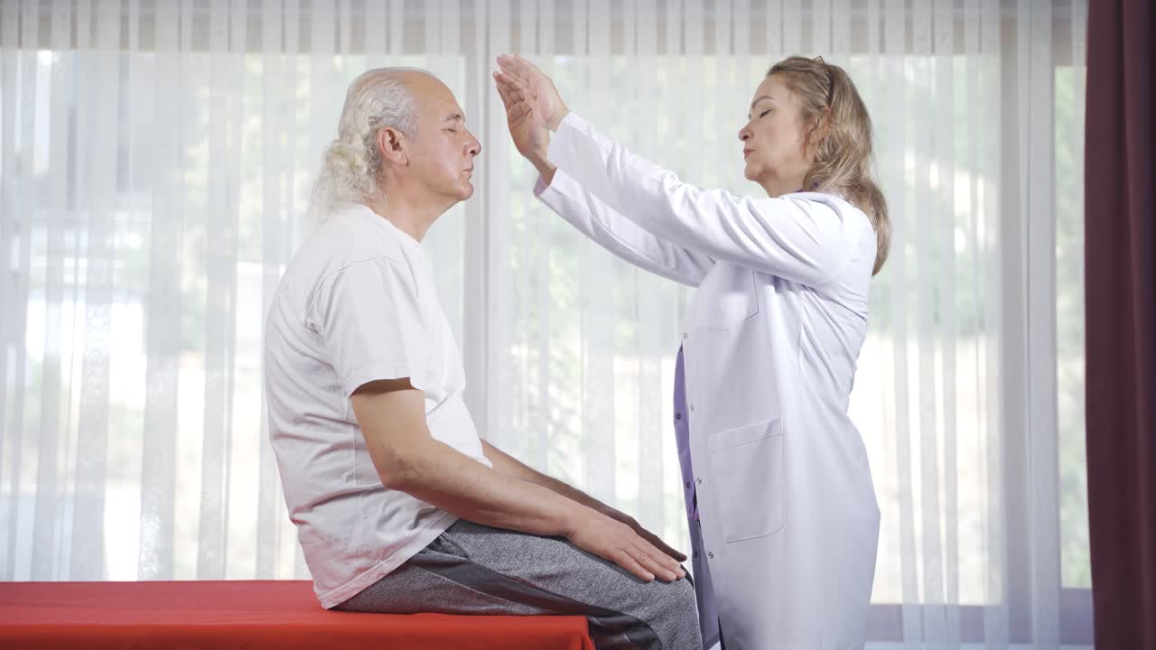 인간의 바이오에너지를 적용하는 전문가입니다.