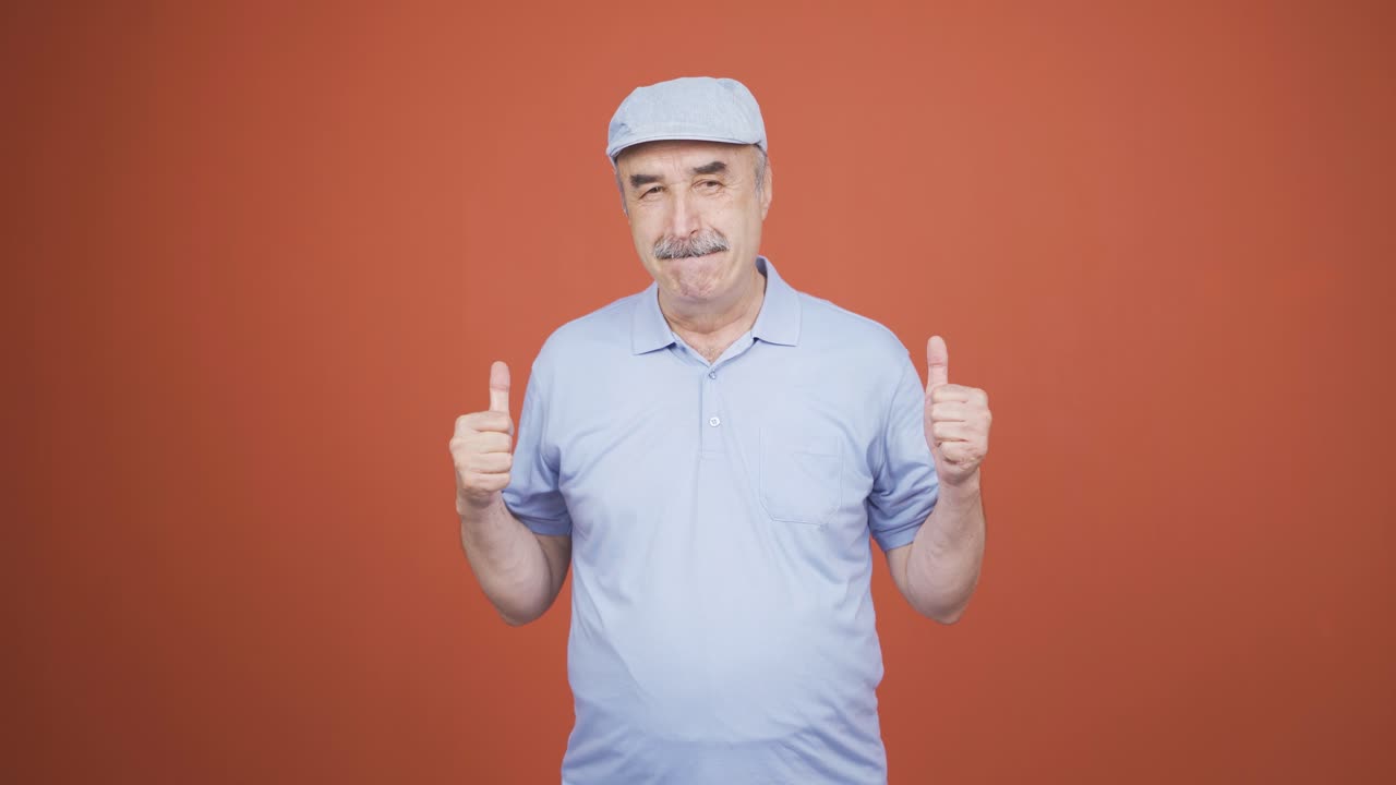 감성적인  ⁇ 은이.