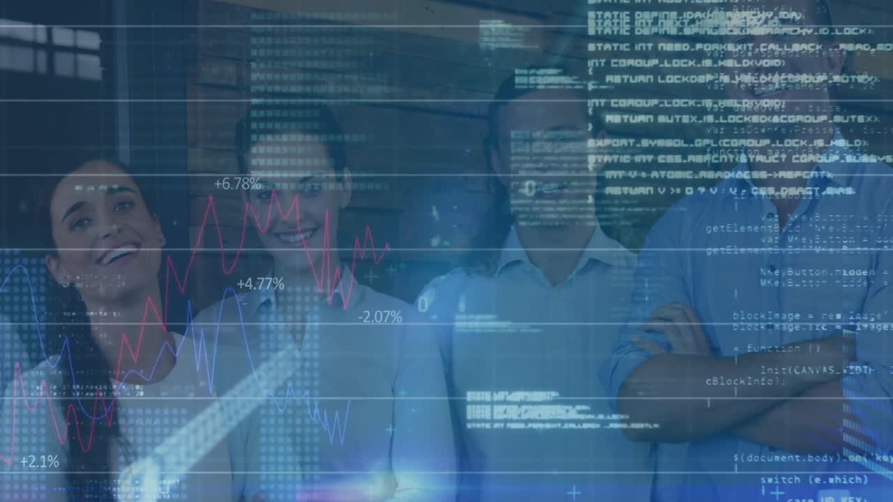 animación del procesamiento de datos sobre un grupo diverso de colegas sonriendo juntos en la oficina