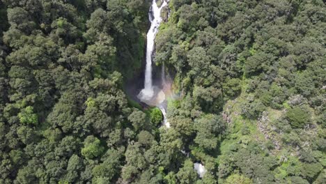 cascada de zacatlan de las manzanas, méxico, vista aérea
