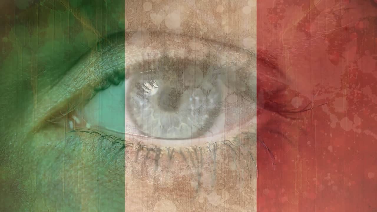 bandera italiana con un ojo