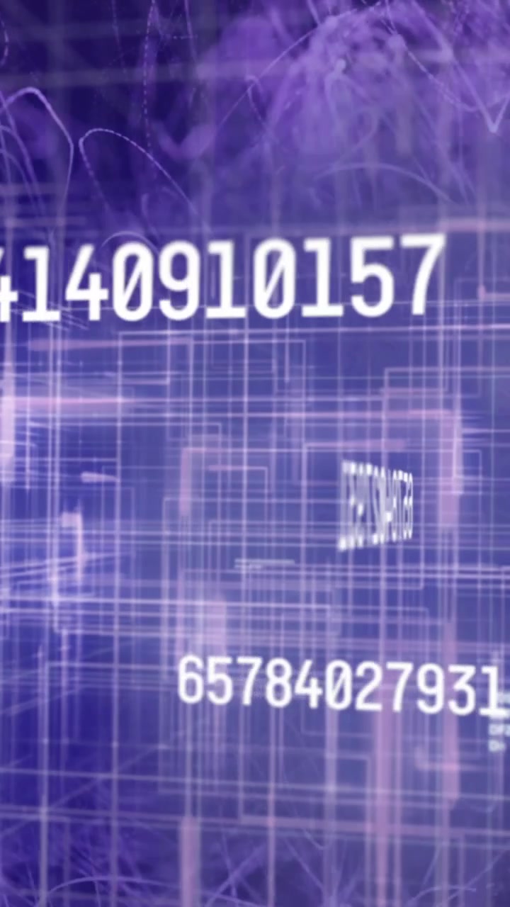 Animazione di numeri che cambiano ed elaborazione dati su esplosione di scie di luce viola