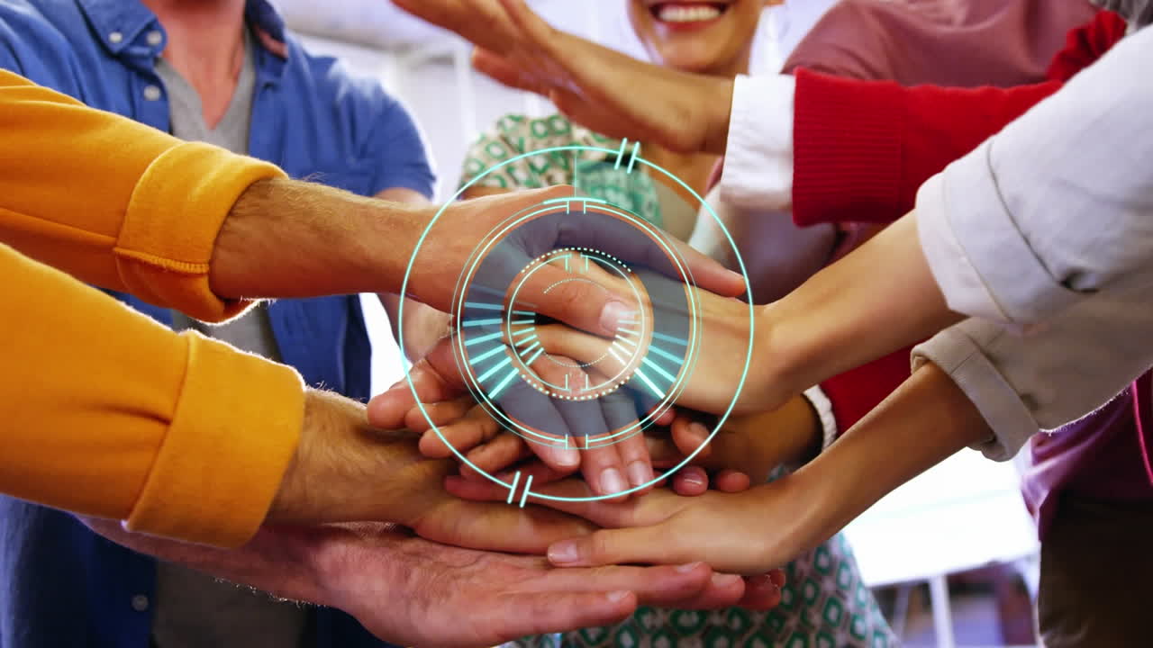 animación del escaneo del alcance sobre el apretón de manos del hombre de negocios