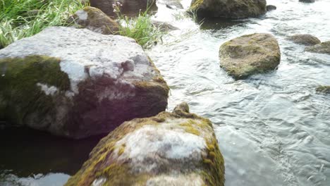 walk on the stones in the mountain river 4k