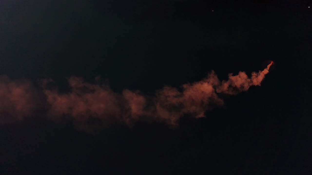 바다에서의 비상을 위한 해상 연기 조난 신호 - 메이데이