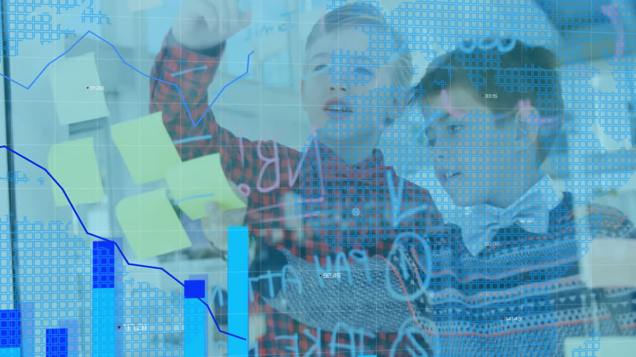 사무실에서 일을 논의하는 다양한 소년들에 대한 다이어그램과 세계 지도의 애니메이션