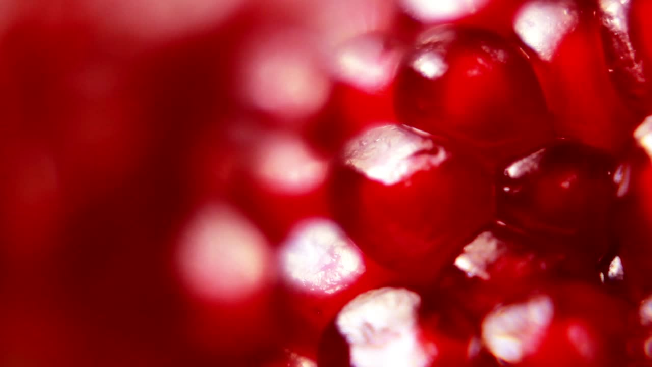 Makro-nærbillede af granatæblekerner-1