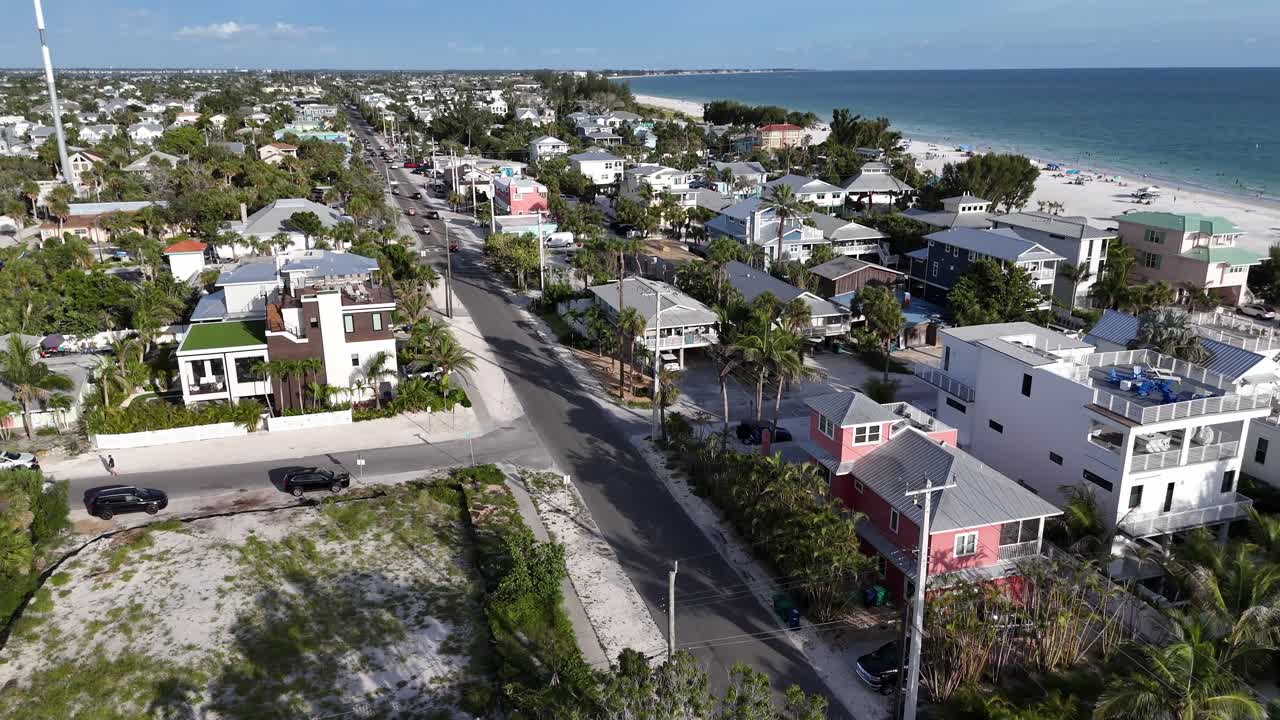 beautiful Anna Maria Island beaches and vacation home rentals, winter getaway destination for the nation