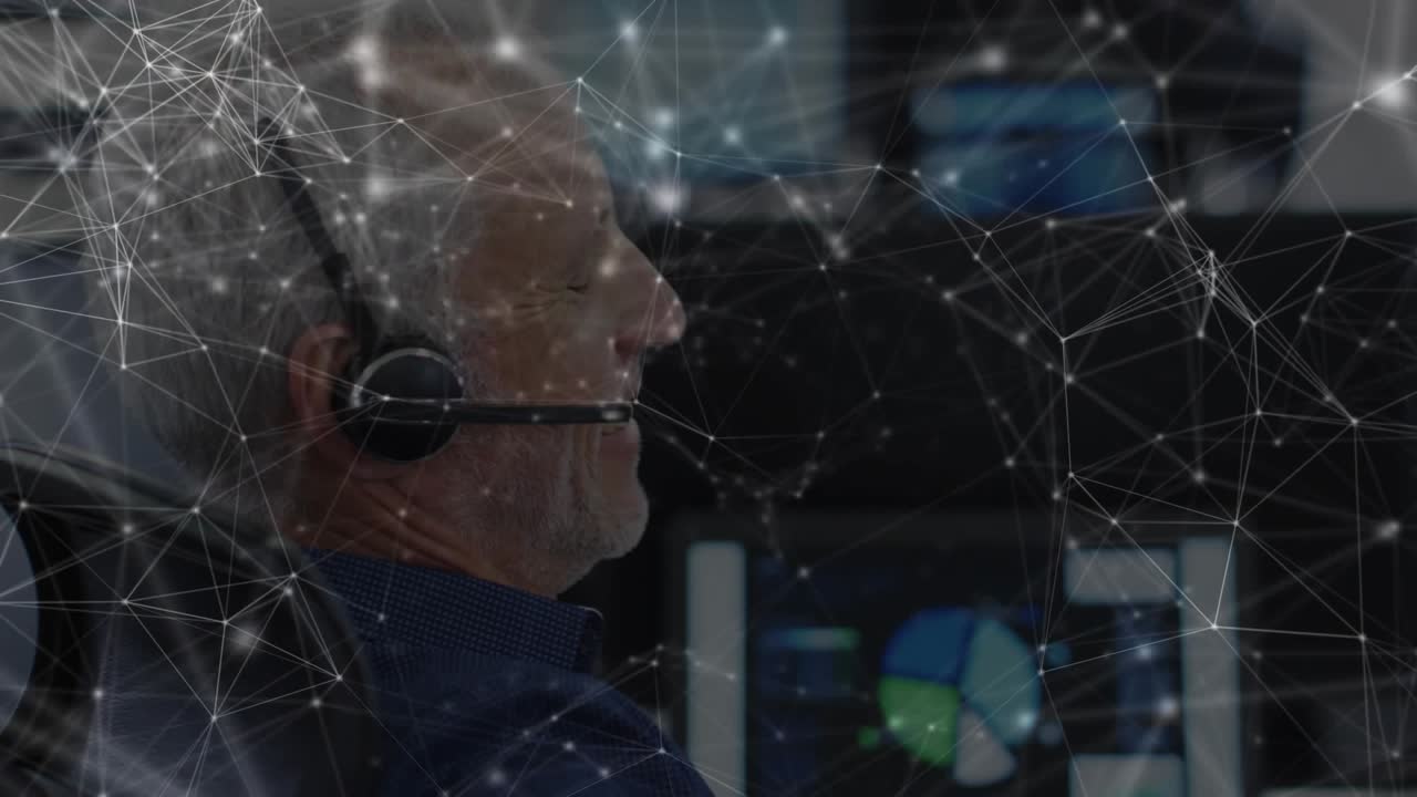 Support rep getting call alert tuning headset viewing pie chart with network overlay to help caller