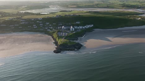 Playa-De-Inchydoney-Aérea-4k-03