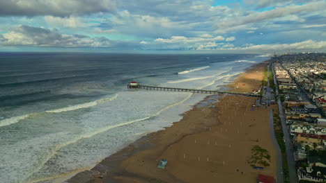 Weite-Aussicht-Auf-Manhattan-Beach-An-Der-Küste-Kaliforniens