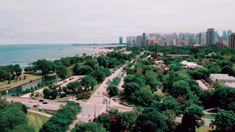 4k intersection timelaps with chicago buildings in background in a summer day 8k