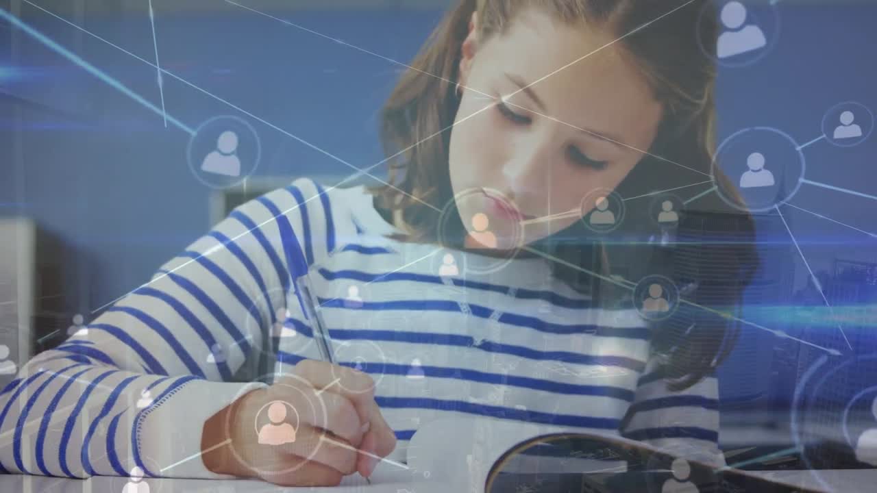 animación de la red de conexiones con iconos sobre el estudiante caucásico