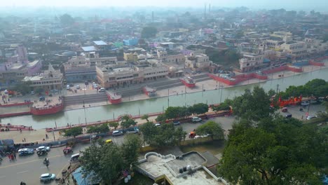 Ayodhya-Drohnenansicht-Shri-Ram-Mandir,-Shri-Hanuman-Garhi-Mandir,-Lata-Mangeshkar-Chowk-Und-Ram-Ki-Paidi-Ghats