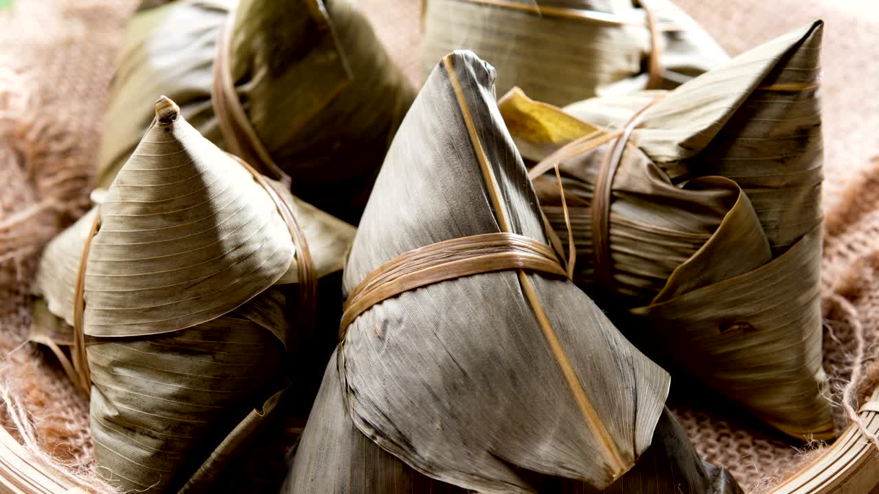 Asian glutinous dumplings